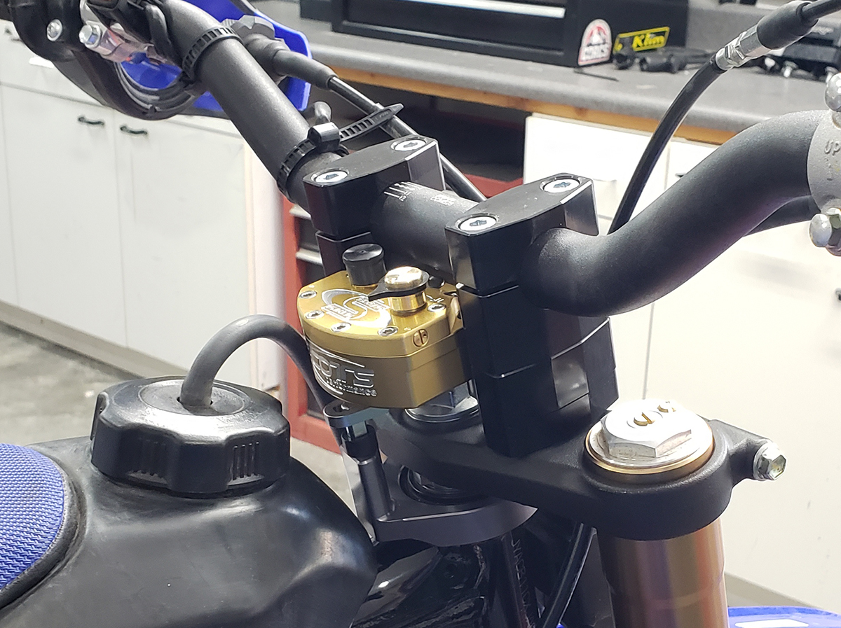 SUB Mount / Complete Stabilizer Kit / when using stock triple clamp