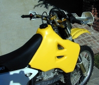 Suz 115521 4.2 yell side DRZ400